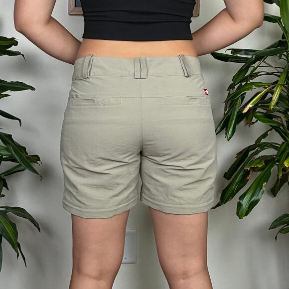 The North Face Convertible Zip-Off Cargo Pants - Picture 8 of 9